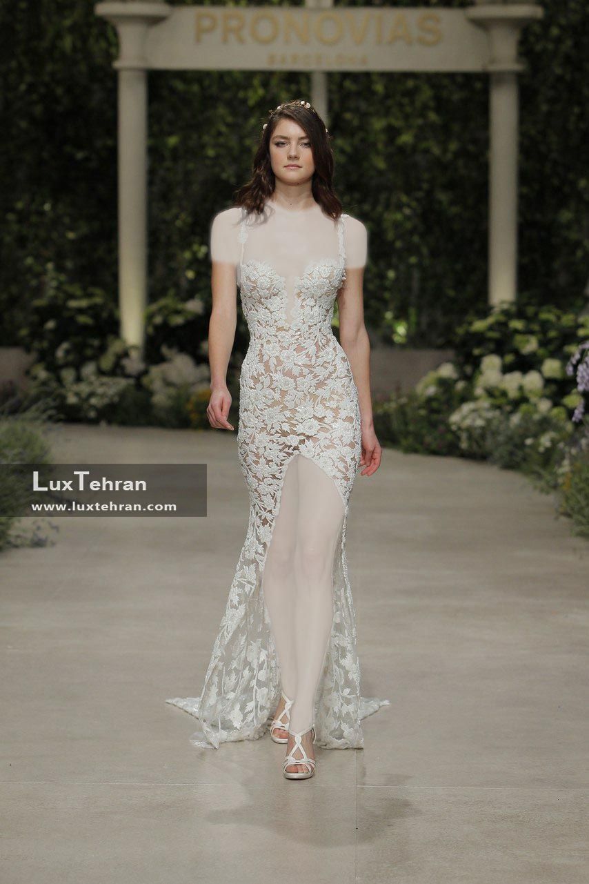  لباس عروس 2018 کار شده با پارچه گیپور کوتاه مدل چاک دار 