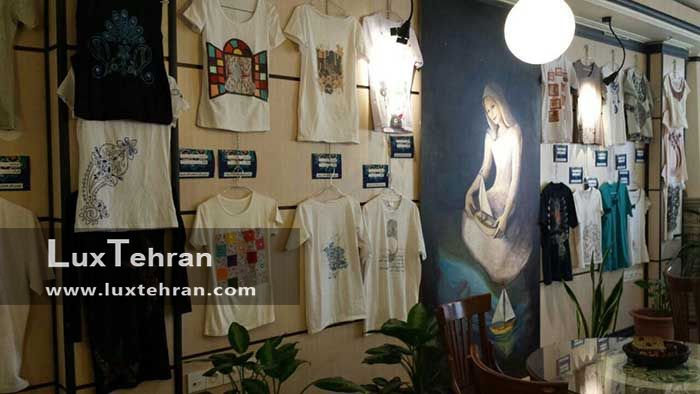  نگارخانه فرشچیان، در فرهنگستان هنر در نزدیکی کتابخانه ملی ایران 