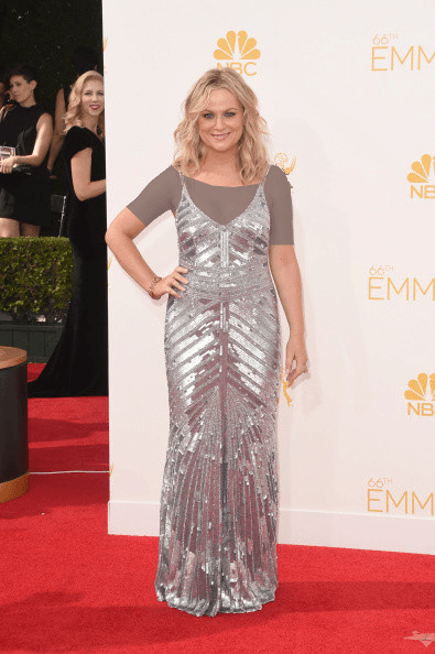ایمی پولر ( Amy Poehler)، طراح لباس تئا، 2014