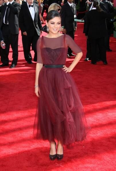میلا کونیس (Mila Kunis)، طراح لباس مونیک لویلییر، سال 2009