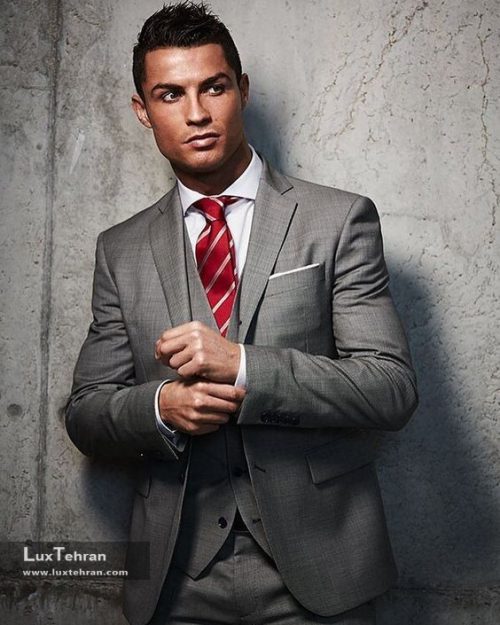خوش تیپ ترین فوتبالیست جهان با کت شلوار کلاسیک و رسمی