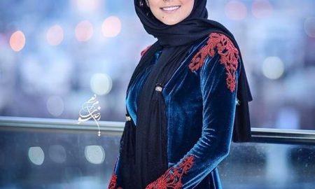 مدل مانتو بازیگران زن ایرانی کار شده در شانه و استین