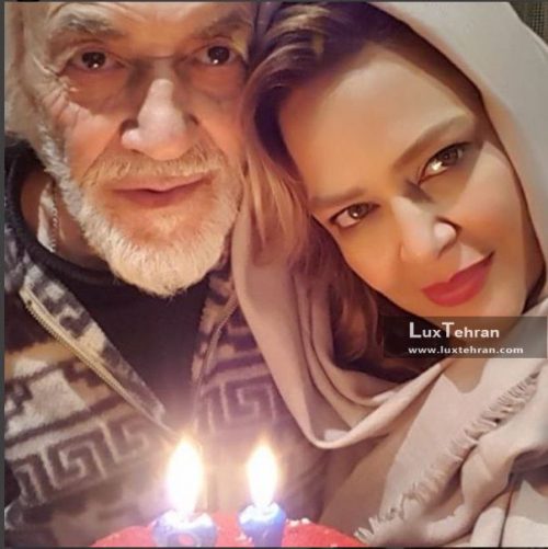 بهاره رهنما در کنار کیک تولد ۸۱ سالگی پدرش