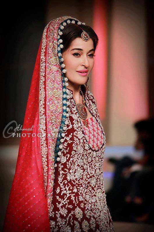 لباس عروس رنگارنگ پاکستانی