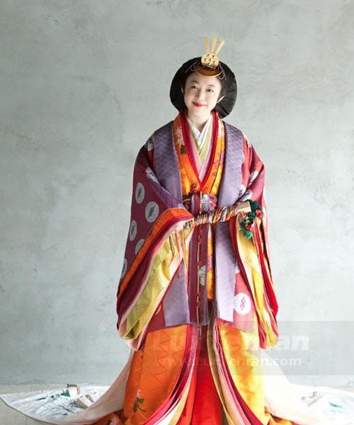 لباس در دوره کاماکورا ها که دوره قدرت ژاپنی ها ۱۰۰۰ سال پس از میلاد مسیح