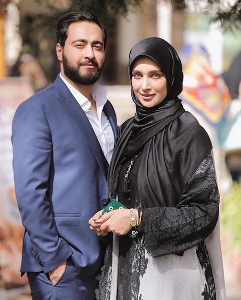 تصویر آناشید حسینی در کنار همسرش پسر سفیر ایران در اینستاگرام
