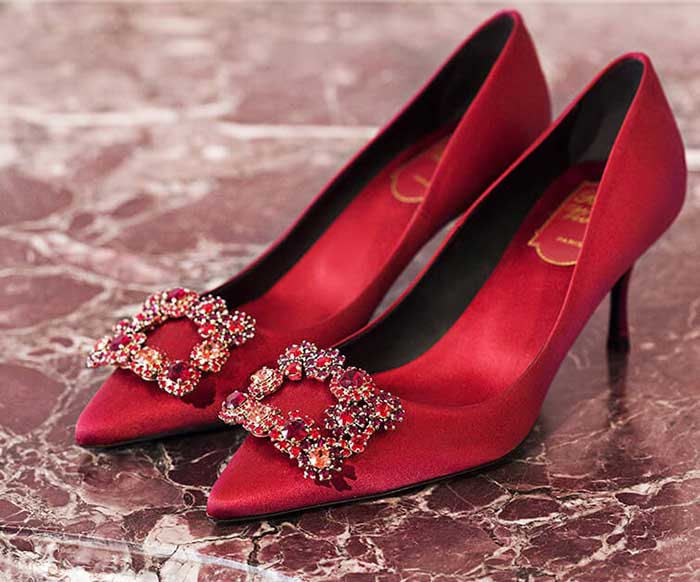 کفش های پاشنه بلند قرمز رنگ برند فرانسوی