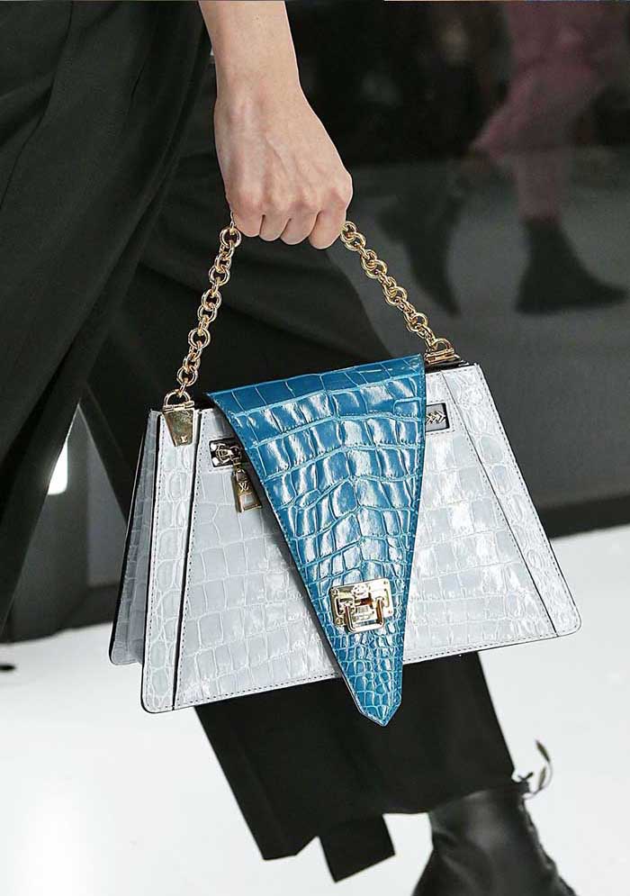 کیف چرمی زیبا طرح مثلث