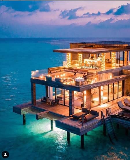 نورپردازی اقامتگاه های چوبی رویایی در کشور  مالدیو